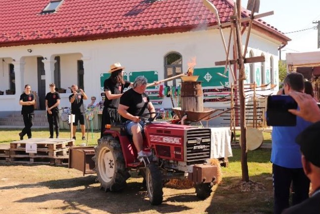 Őrzöm a lángot Barkósági Parasztolimpia és családi nap