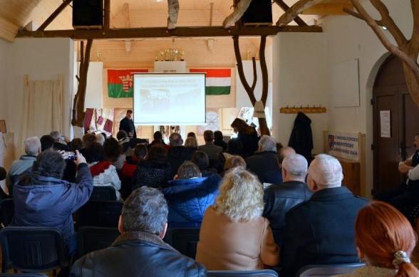 A Gömöri – erdőhát barkósága, konferencia A Gömöri – erdőhát barkósága, konferencia